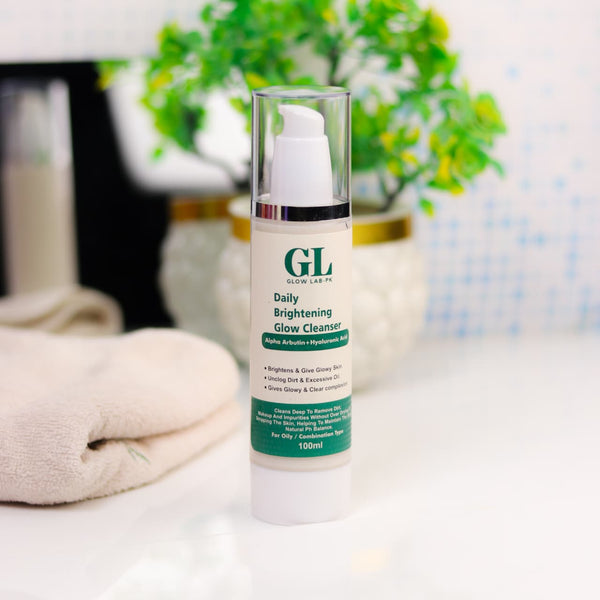 Daily Brightening Glow Cleanser